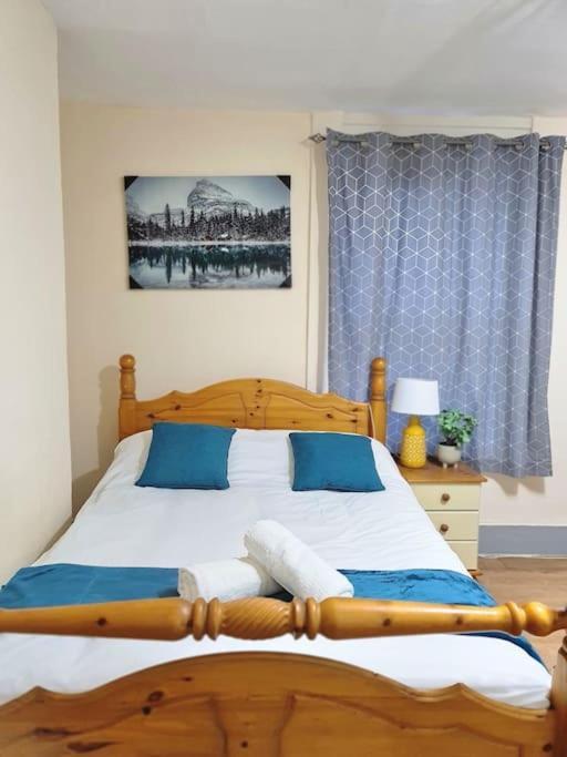 Lovely Private Room Near Central London Exterior photo