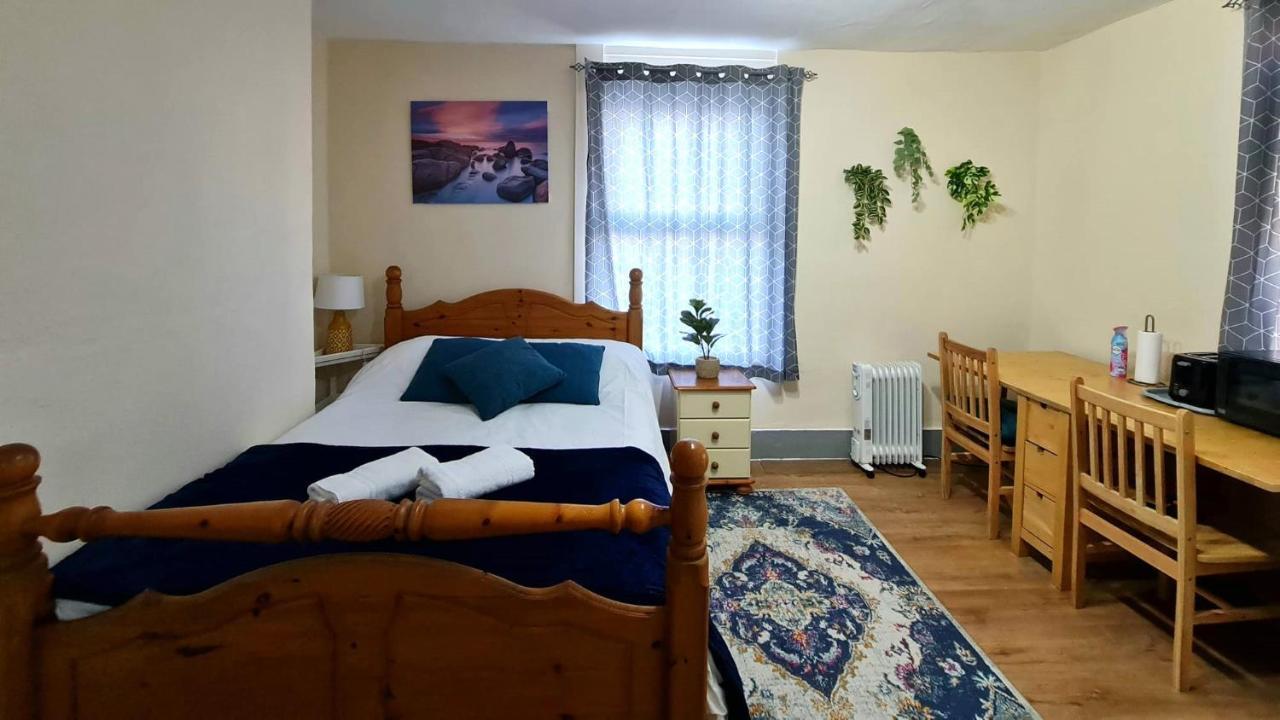 Lovely Private Room Near Central London Exterior photo