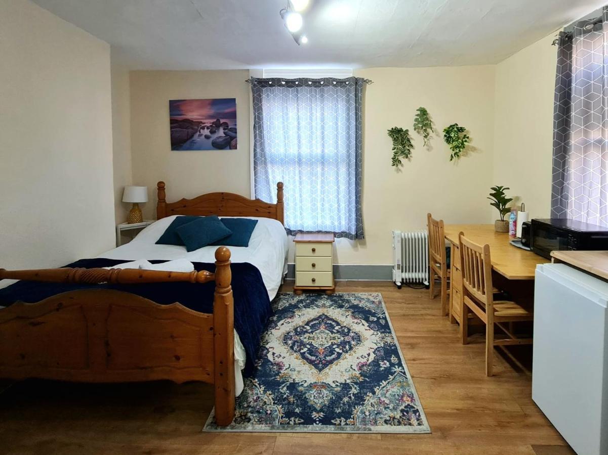 Lovely Private Room Near Central London Exterior photo