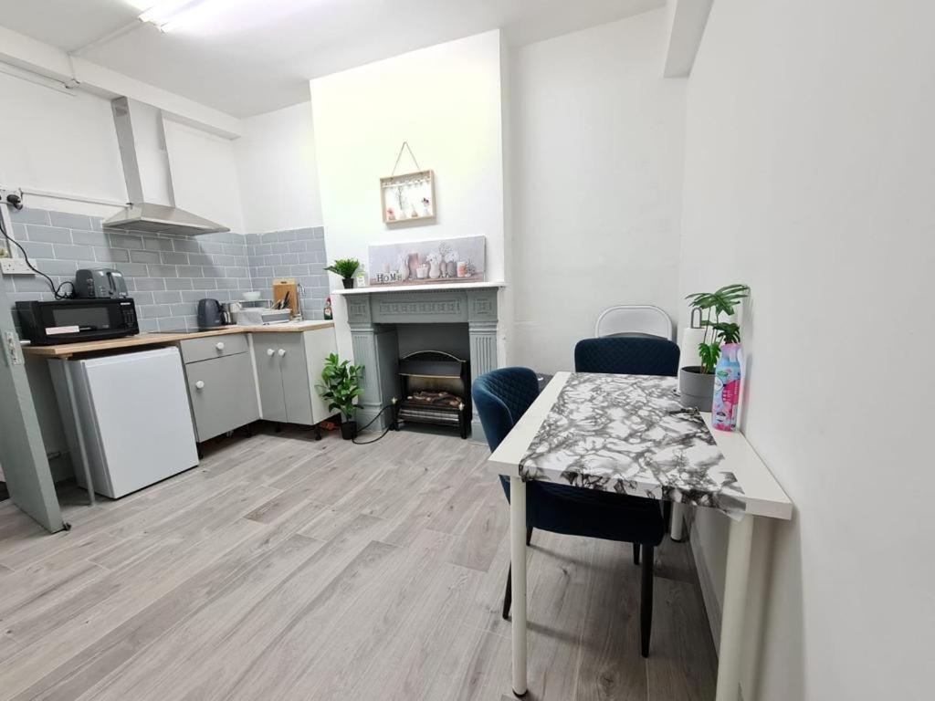 Lovely Private Room Near Central London Exterior photo